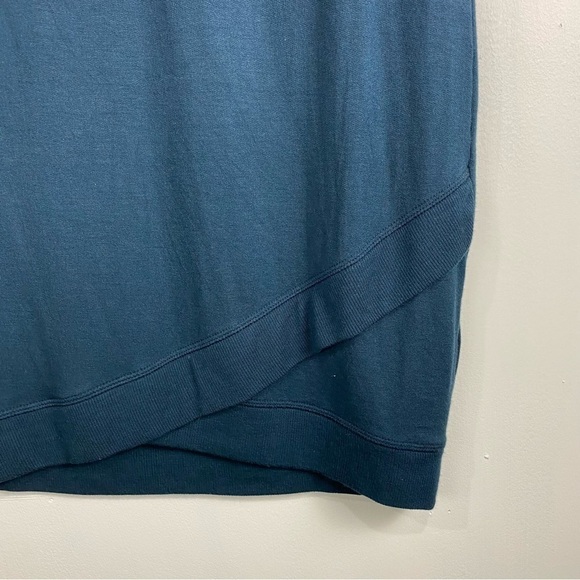 Athleta Super Soft Spandex Athleisure Sleeveless Mini Dress Turquoise Size Small - Picture 3 of 5